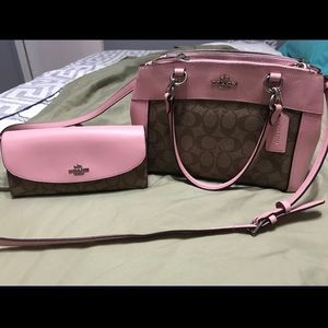 coach purse and wallet